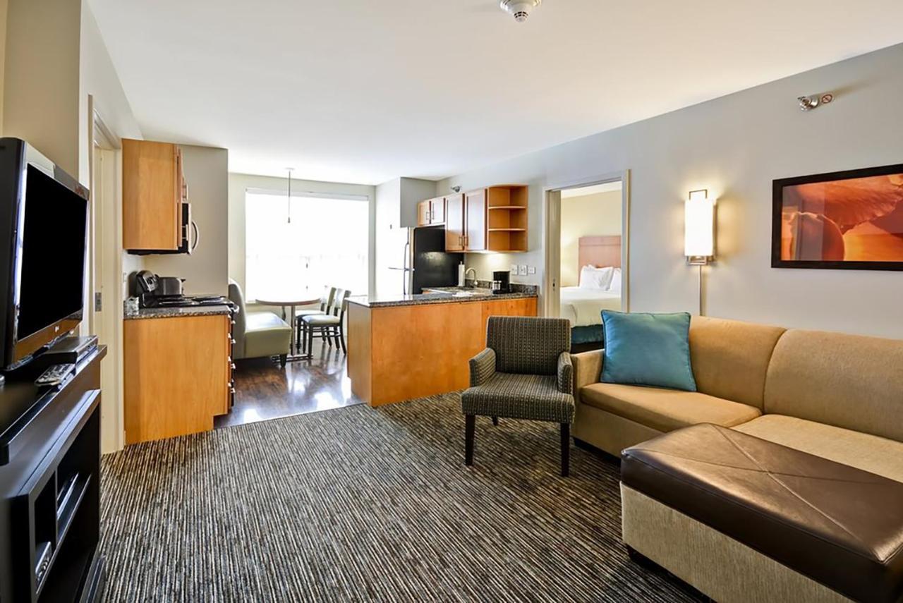 Hyatt House Naperville/Warrenville Exteriör bild